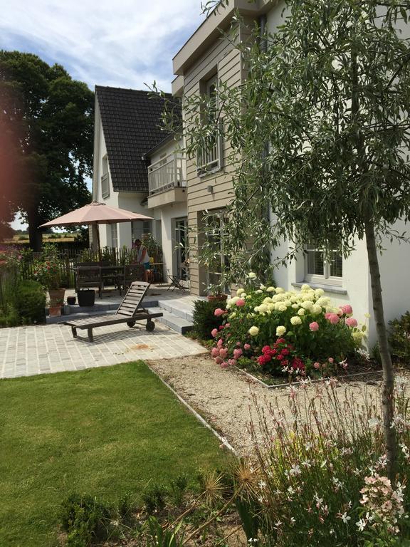 Le Chataignier Hotel Wezembeek-Oppem Exterior photo
